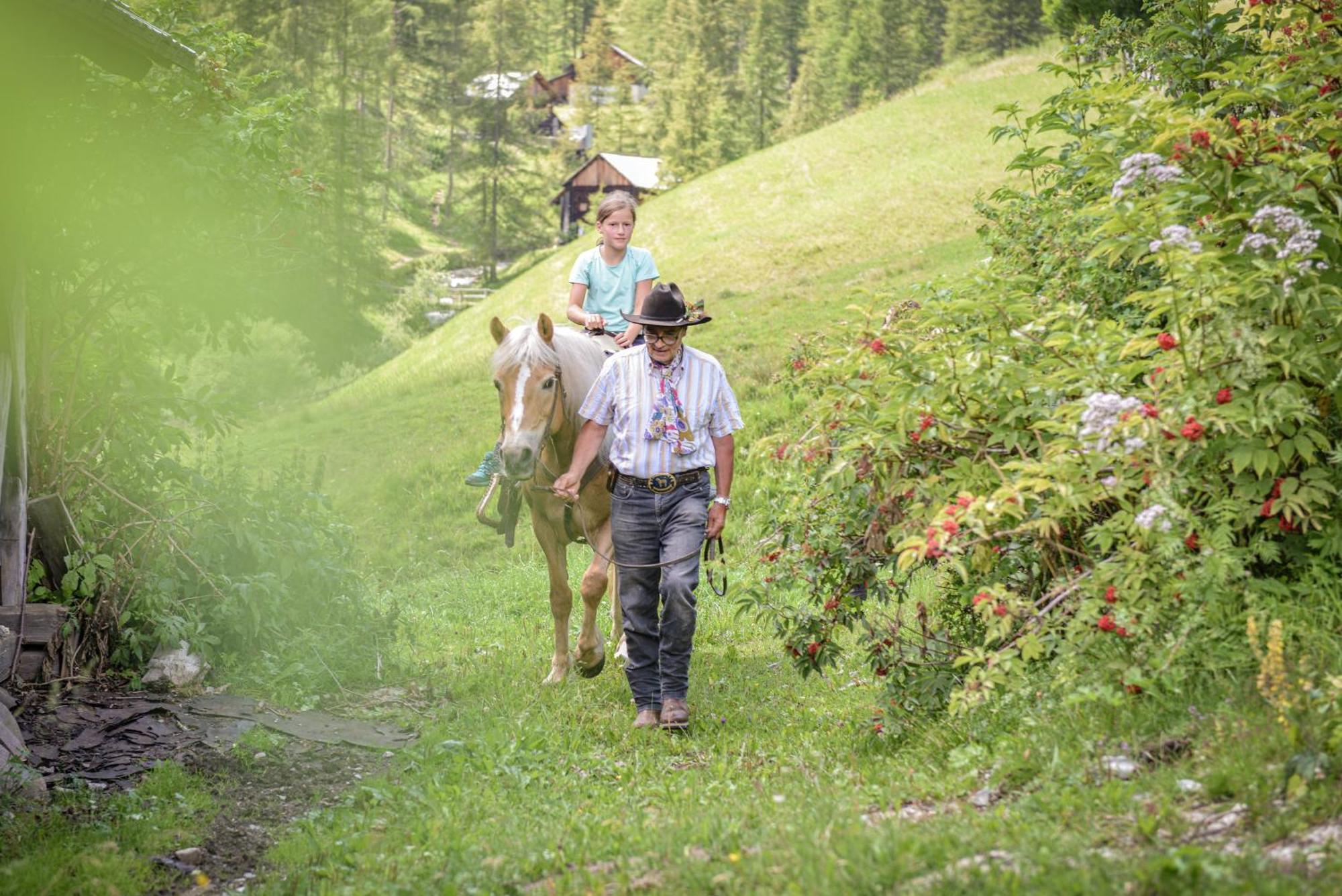 圣马蒂诺-因巴迪亚Ciasa Iachin - Dolomites Dream Retreat公寓 外观 照片